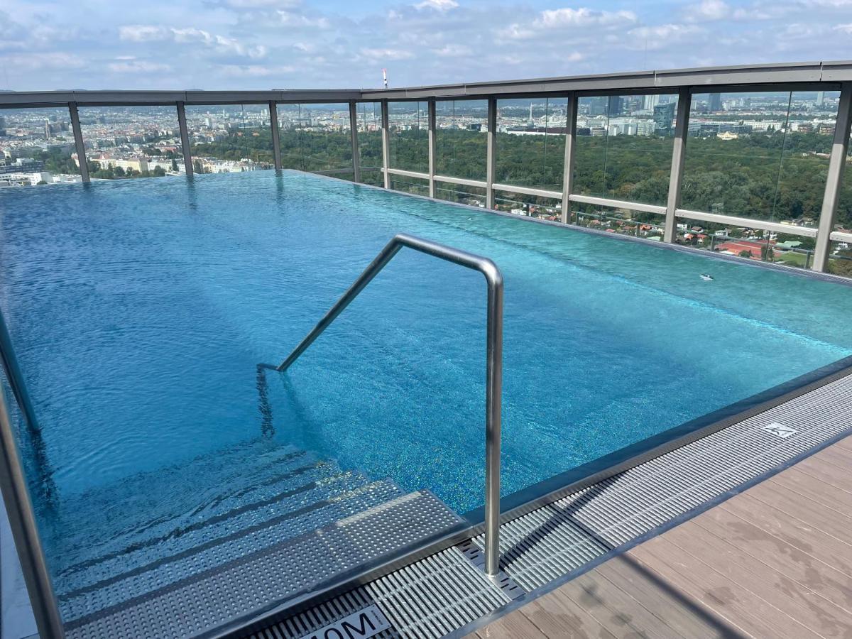 Sunrise Above Sky With Rooftop Pool 维也纳 外观 照片