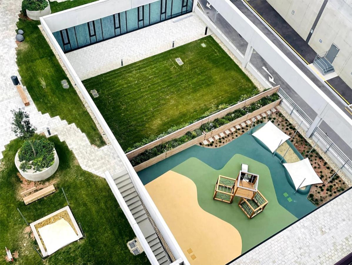 Sunrise Above Sky With Rooftop Pool 维也纳 外观 照片